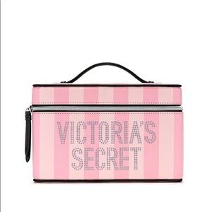 Victoria’s Secret Signature Train Case